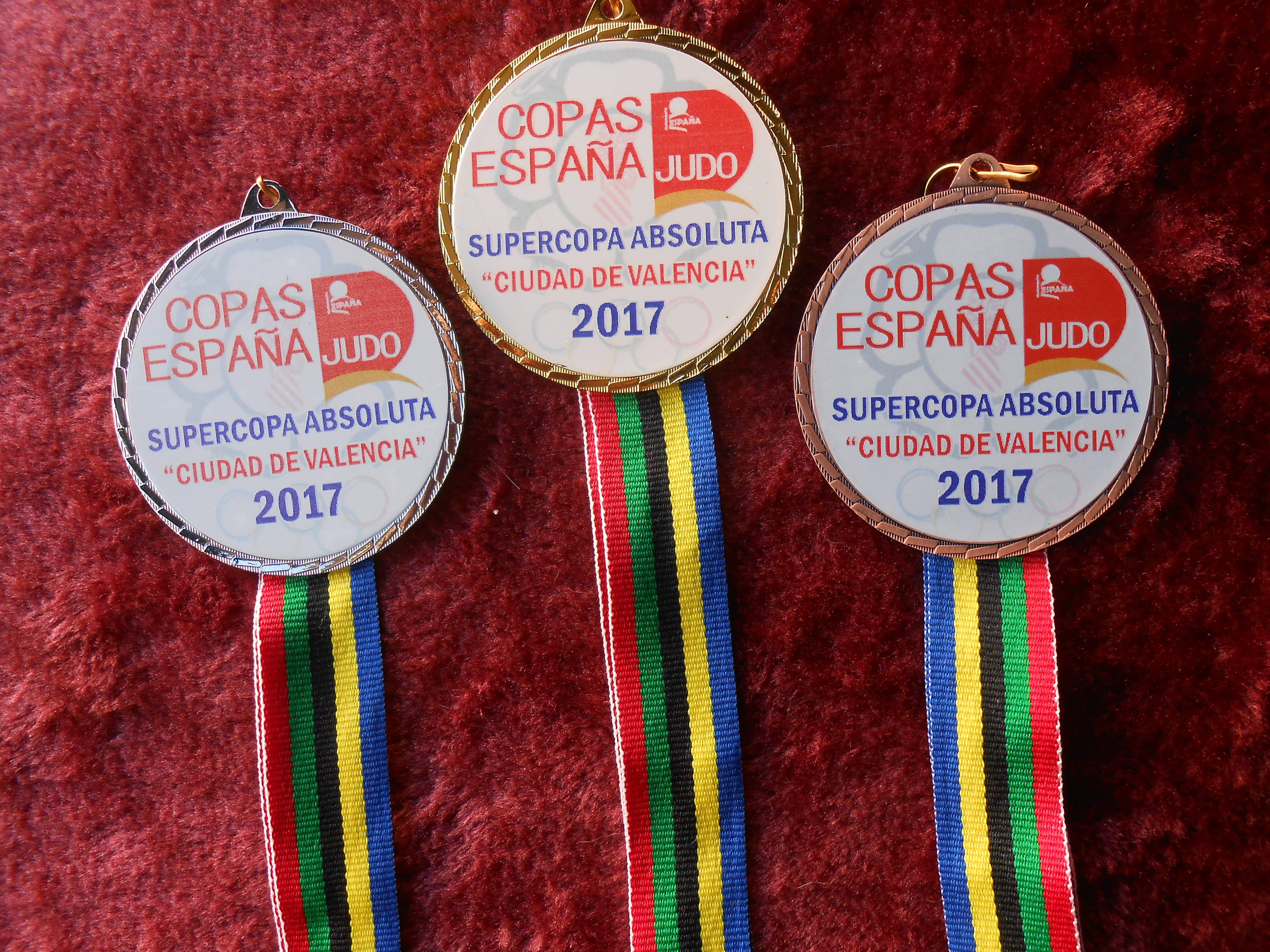 MEDALLAS SUPER COPA ABSOLUTA  2017 (2)